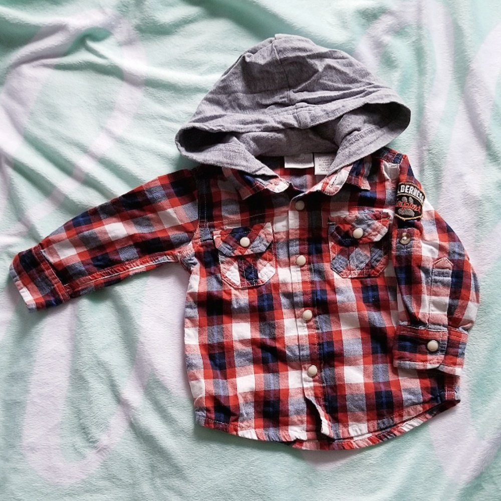 ❣SOLD❣Collared button down with Hoodie - Picture 1 of 3